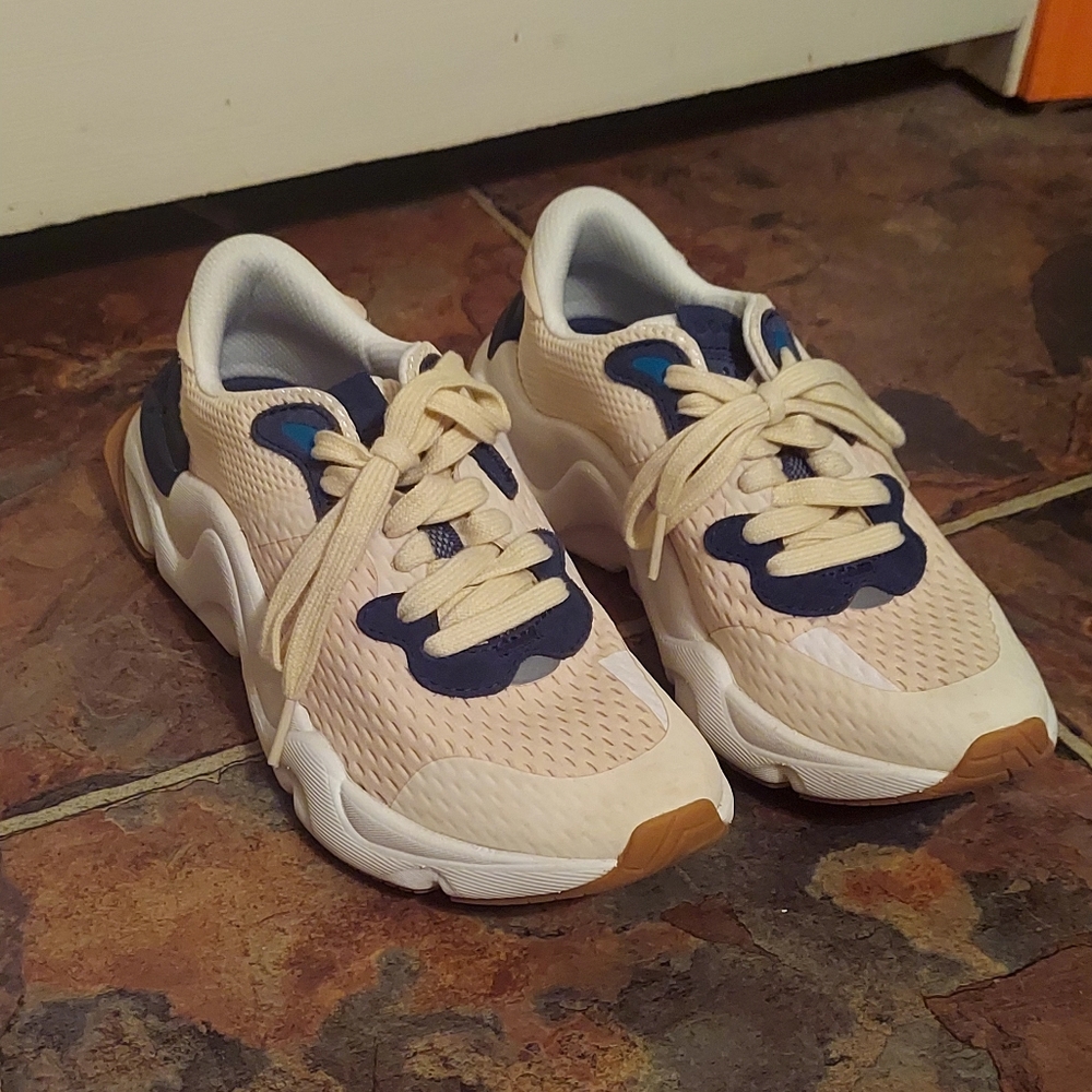 Sorel Tennis Shoes